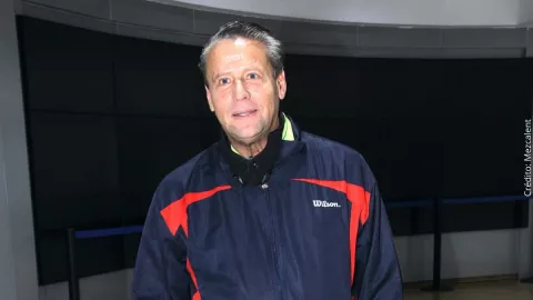 Alfredo Adame responde a las ausaciones de tráfico de armas.