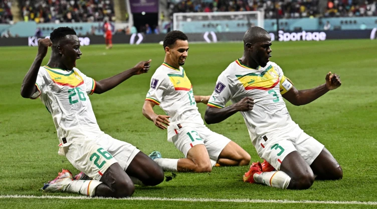 Koulibaly celebra el gol de Senegal ante Ecuador