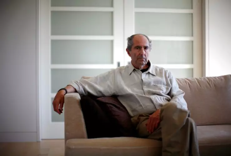 Autor ganador del premio Pulitzer Philip Roth muere a los 85 años