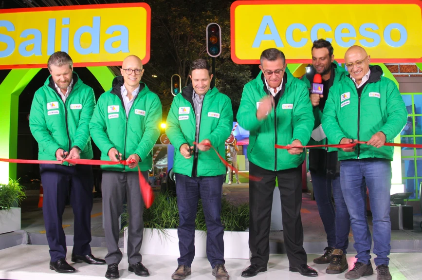 ¡Gran inauguración del Contenedor Juguetón!