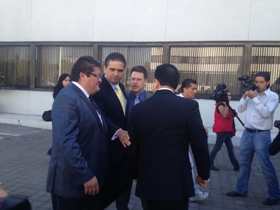 Silvano Aureoles en el IFE