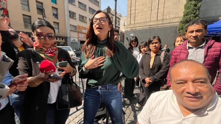 movimiento-ciudadano-entrega-escrito-firmas-scjn-reforma-judicial