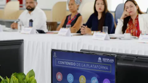 Presentan Plataforma de Transparencia Presupuestaria de Quintana Roo