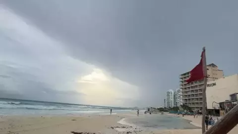Clima en Cancún hoy_ Pronóstico del tiempo 4 de noviembre de 2024.jpg