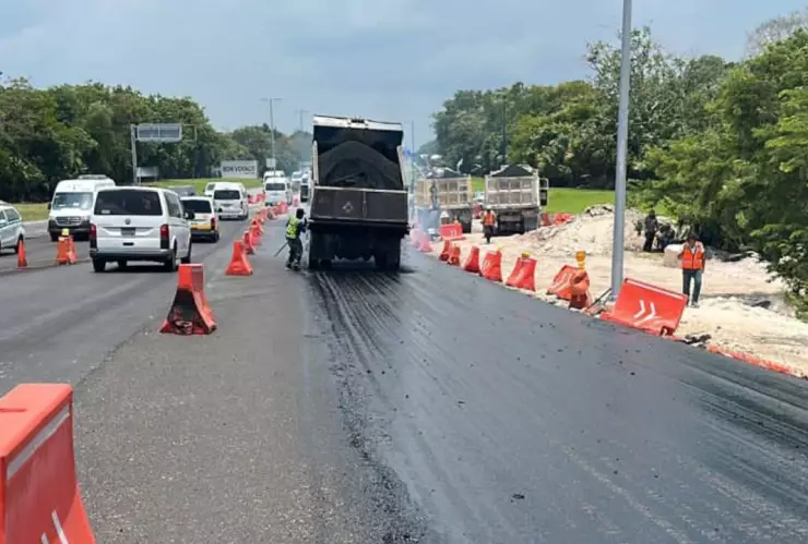 Tráfico en Cancún hoy: Anuncian CIERRES de avenidas por reparación de pavimento