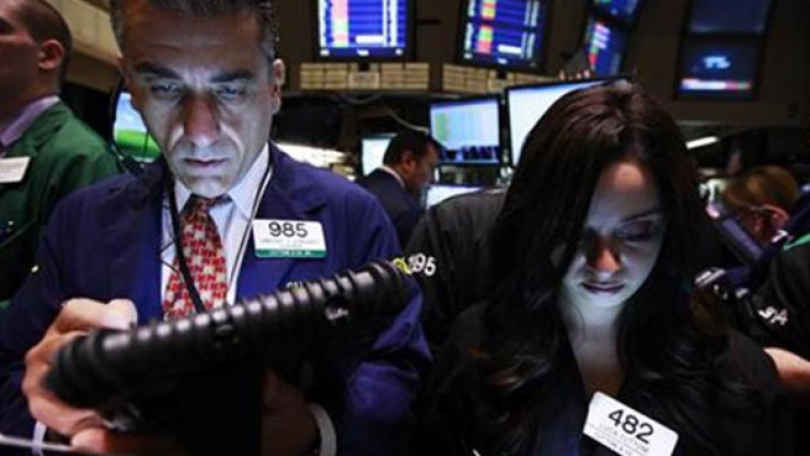 Suben bolsas mundiales tras creer en Banco Central