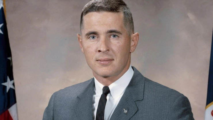 El astronauta William A. Anders.