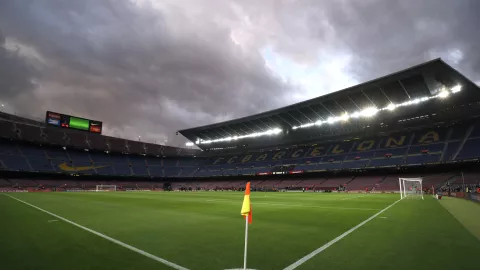 barcelona ficha emre demir