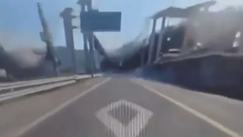 Un puente colisionó en Cheonan Corea del Sur
