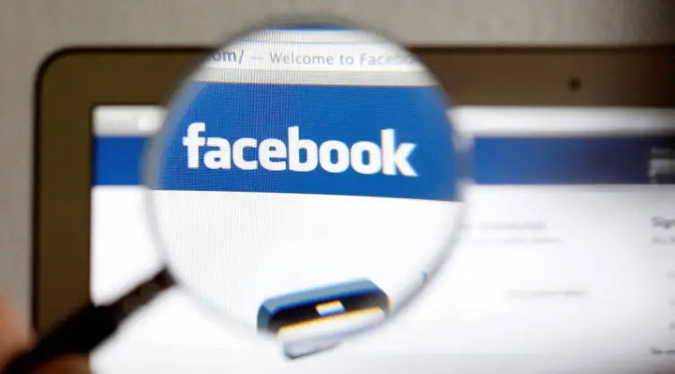 facebook in logo s.jpg