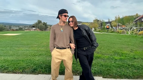 Justin Bieber deja de seguir a su esposa