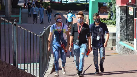 FGJCDMX aclara que no murió joven accidentado en parque de diversiones