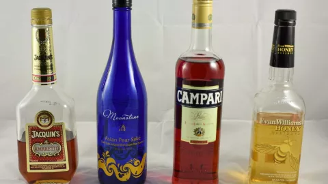 El licor de amaretto es uno de los alimentos que combinan mejor con el café.