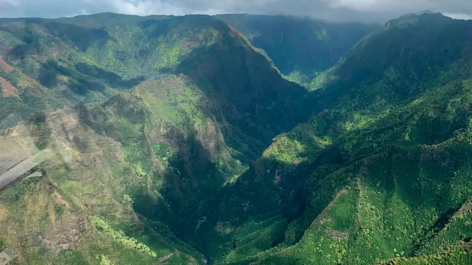 Zona cercana a la costa de Na Pali, en la isla de Kauai, Hawái.