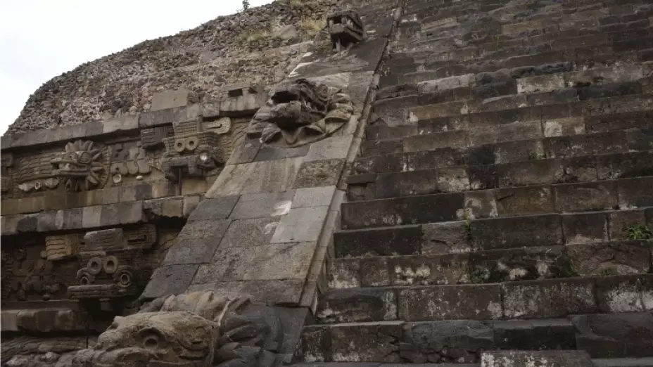 Rescate Pirámide Serpiente Emplumada.jpeg