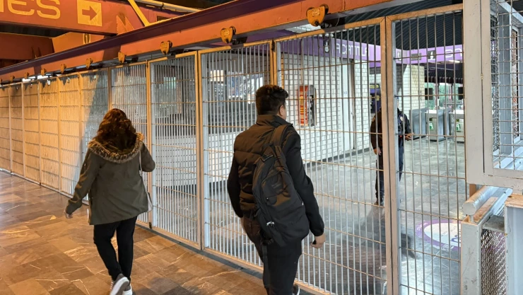 metro-cdmx-en-vivo-que-pasa-hoy-viernes-25-julio-2025-linea-a