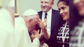 famosos con el papa francisco