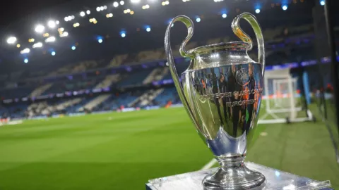 Sorteo octavos de final de la Champions League 2025