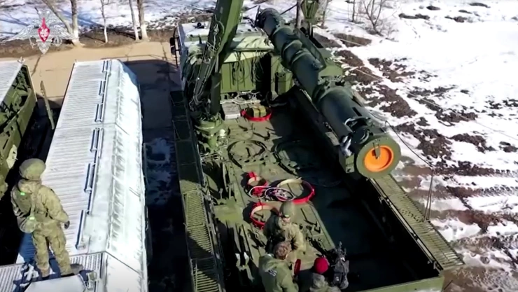 Rusia y Bielorrusia extendieron los ejercicios militares que debían finalizar el domingo 20 de febrero, en un paso que intensifica aún más la presión sobre Ucrania.