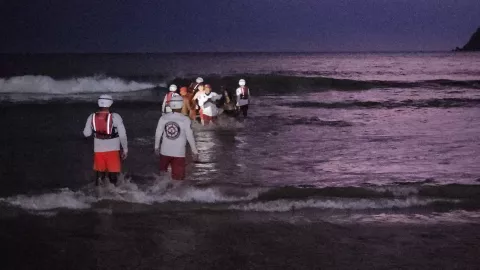Tormenta en Isla Venados en Mazatlán deja atrapados a 22 turistas.jpg