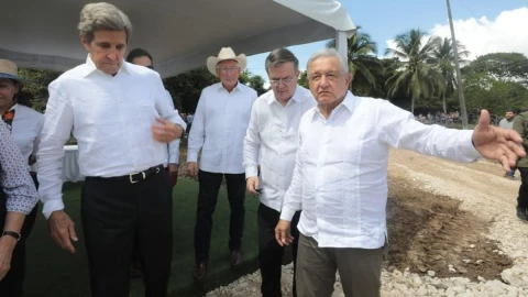 John Kerry AMLO cambio climático