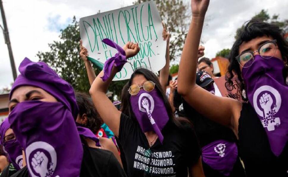 Día Internacional de la mujer 8M ¿Por qué color morado (2)