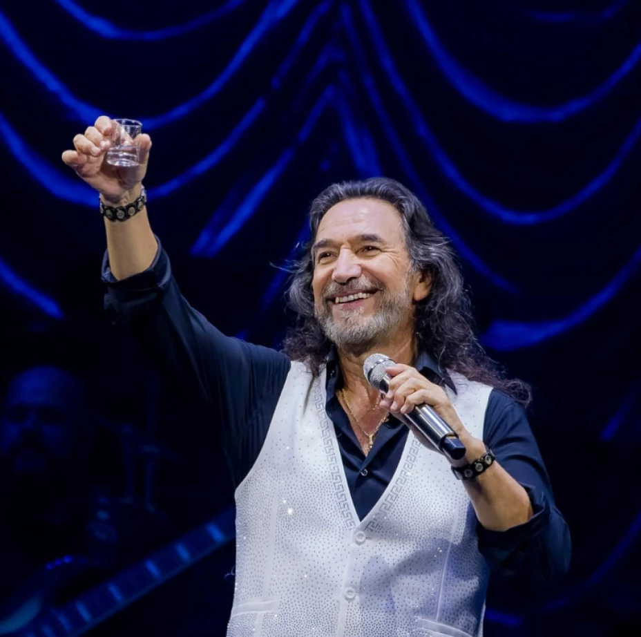 Historia, vida y premios de Marco Antonio Solís