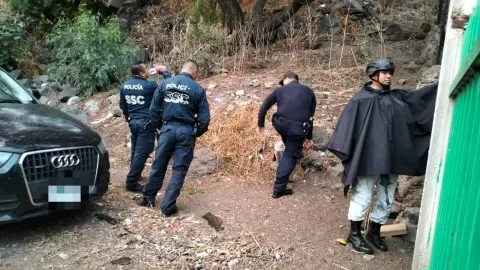 Policías de CDMX acudieron para acordonar la zona.