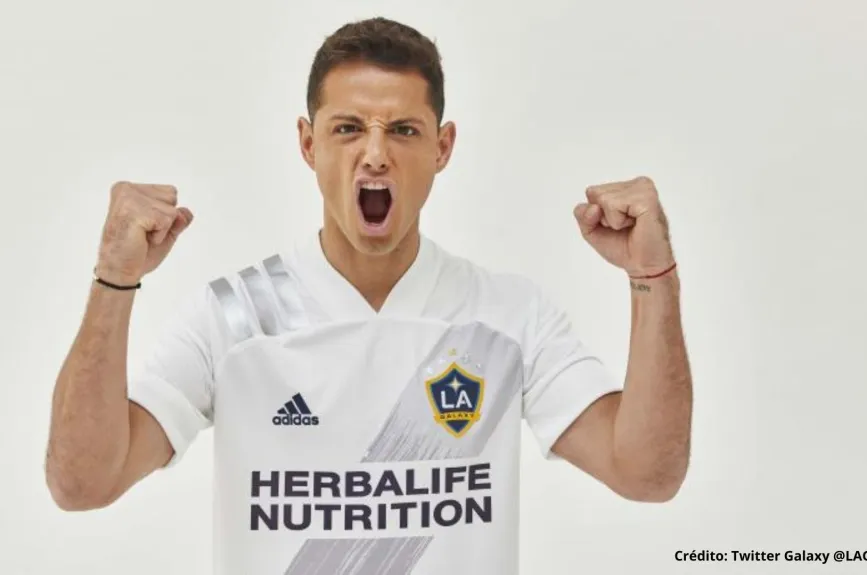 10 Chicharito Hernandez.jpg