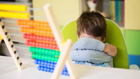 ¿Cómo saber si un niño tiene déficit de atención?