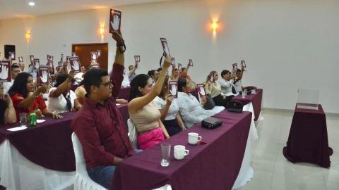Eligen a los cuatros aspirantes de Morena que irán a la encuesta interna en Tabasco