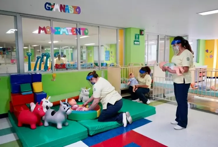 El IMSS dio a conocer que todas las guarderías del país operan bajo estrictas medidas de seguridad contra la COVID-19.