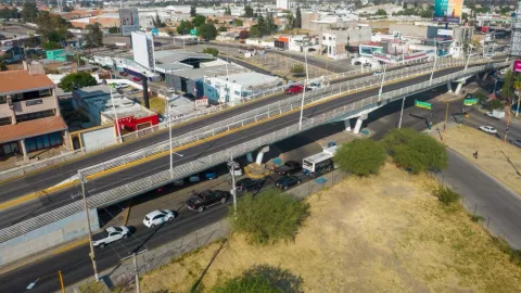 ¿A qué hora inicia el cierre vial total en el puente de Avenida Convención en Aguascalientes hoy 20 de noviembre y por qué