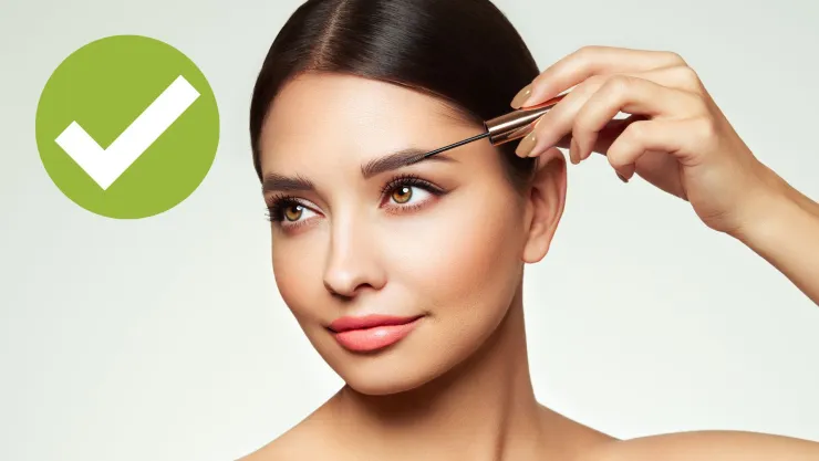 maquillar cejas