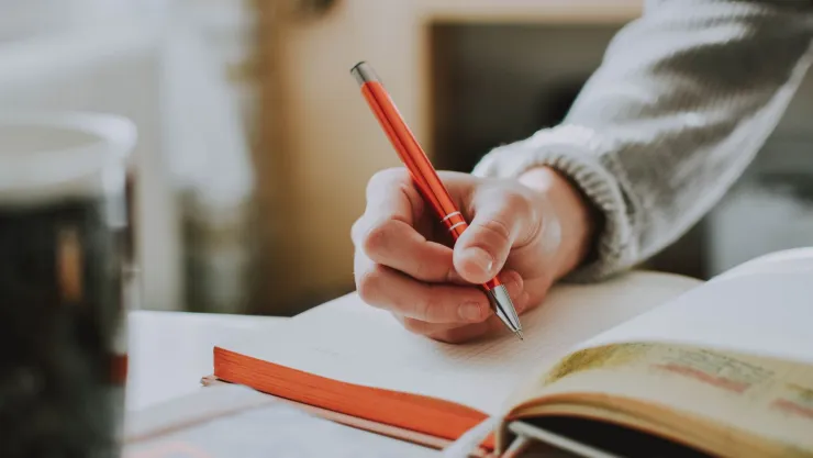 ¿Hay clases para los estudiantes en Aguascalientes mañana viernes 14 de febrero 2025