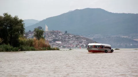 En este Pueblo Mágico el protagonista es el lago y nada mejor que pasar el Año Nuevo con una vista perfecta de la naturaleza.