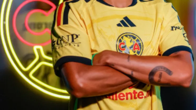 roger-martinez-goleador-america-destino-exotico.jpg