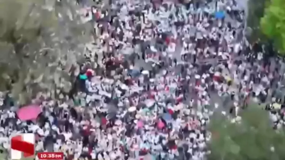 Nuevas generaciones y sociedad civil toman Zócalo para exigir país más seguro.jpg