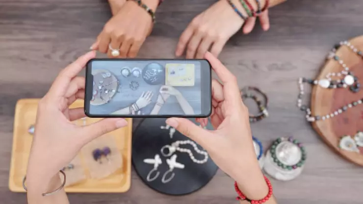 ¿Quieres empezar un negocio desde casa? Estas son ideas para emprender con poco dinero