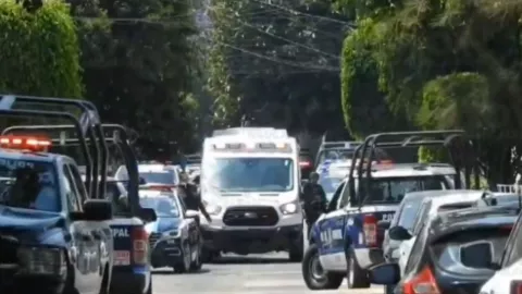 ¡Pánico en Naucalpan! Balacera deja un muerto tras intento de asalto fallido