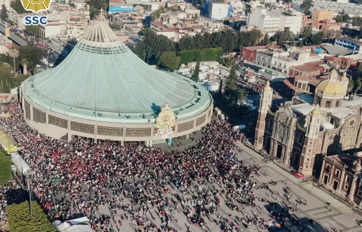 peregrinos Basílica de Guadalupe virgen