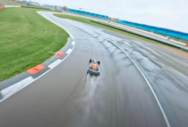Red Bull desarrolla el dron más rápido del mundo para seguir a sus autos de Fórmula 1.