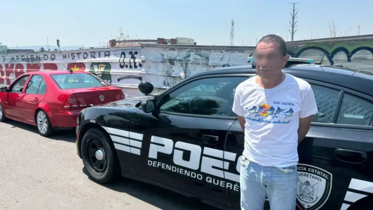 detienen a conductor armado sobre la 57 en querétaro.jpg