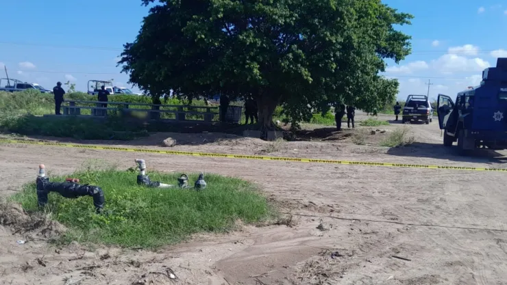 Hombre asesinado carretera La 20 en Navolato