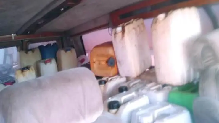 Hidrocarburo en vehículo en Sinaloa