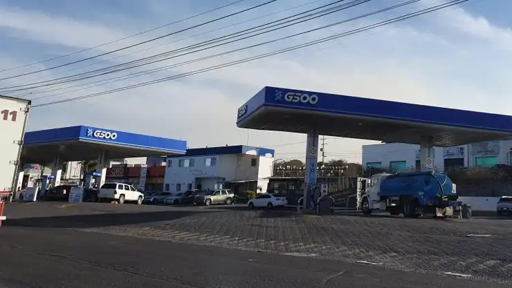 Estación de gasolina en Querétaro.jpeg
