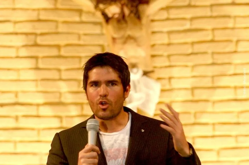 Eduardo Verástegui.