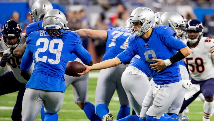 Chicago Bears v Detroit Lions