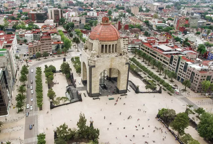 Monumento a la Revolución