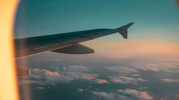 ¿Qué días sale el vuelo del aeropuerto de Aguascalientes a Los Ángeles La frecuencia de la ruta